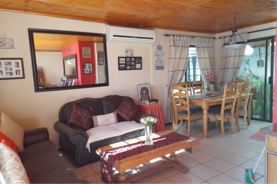 3 Bedroom Property for Sale in Gaylee Western Cape